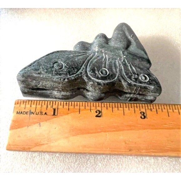 Beautiful Moss Agate Fairy Carving - Picture 7 of 7